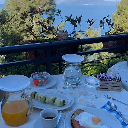 Zia Yaya Bed & Breakfast 3*